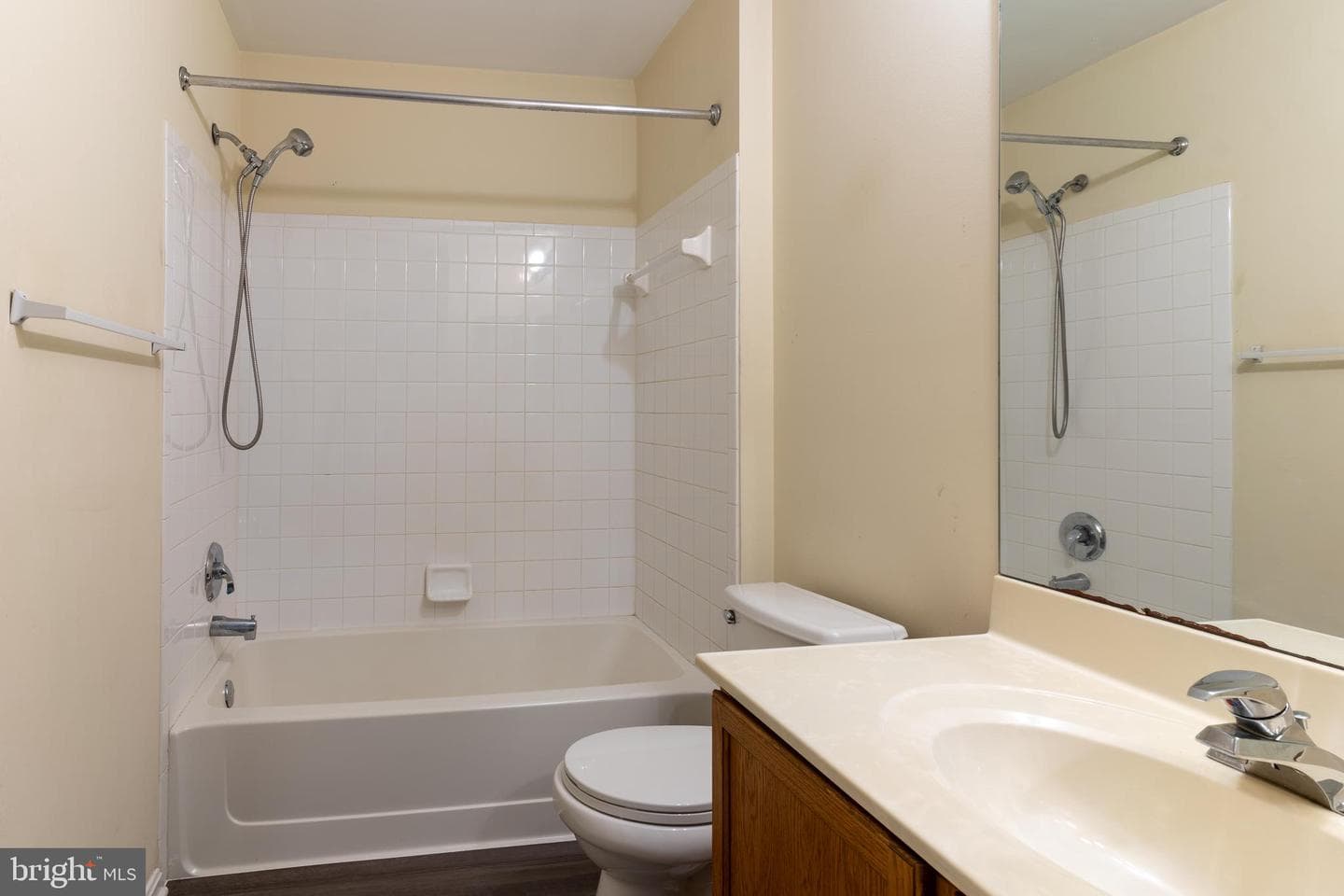 657 Sprite Way photo 16