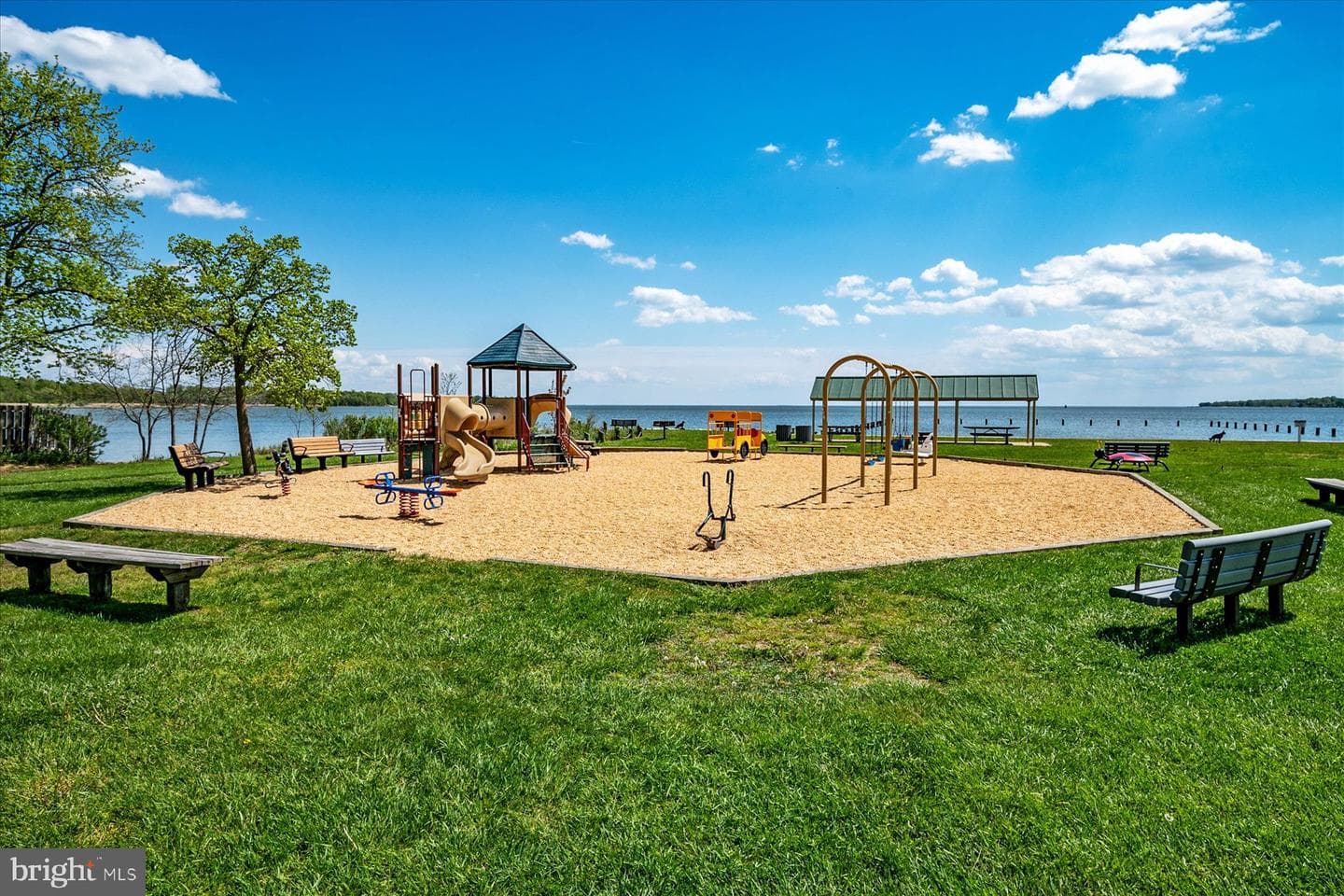 107 Great Lake Drive photo 40
