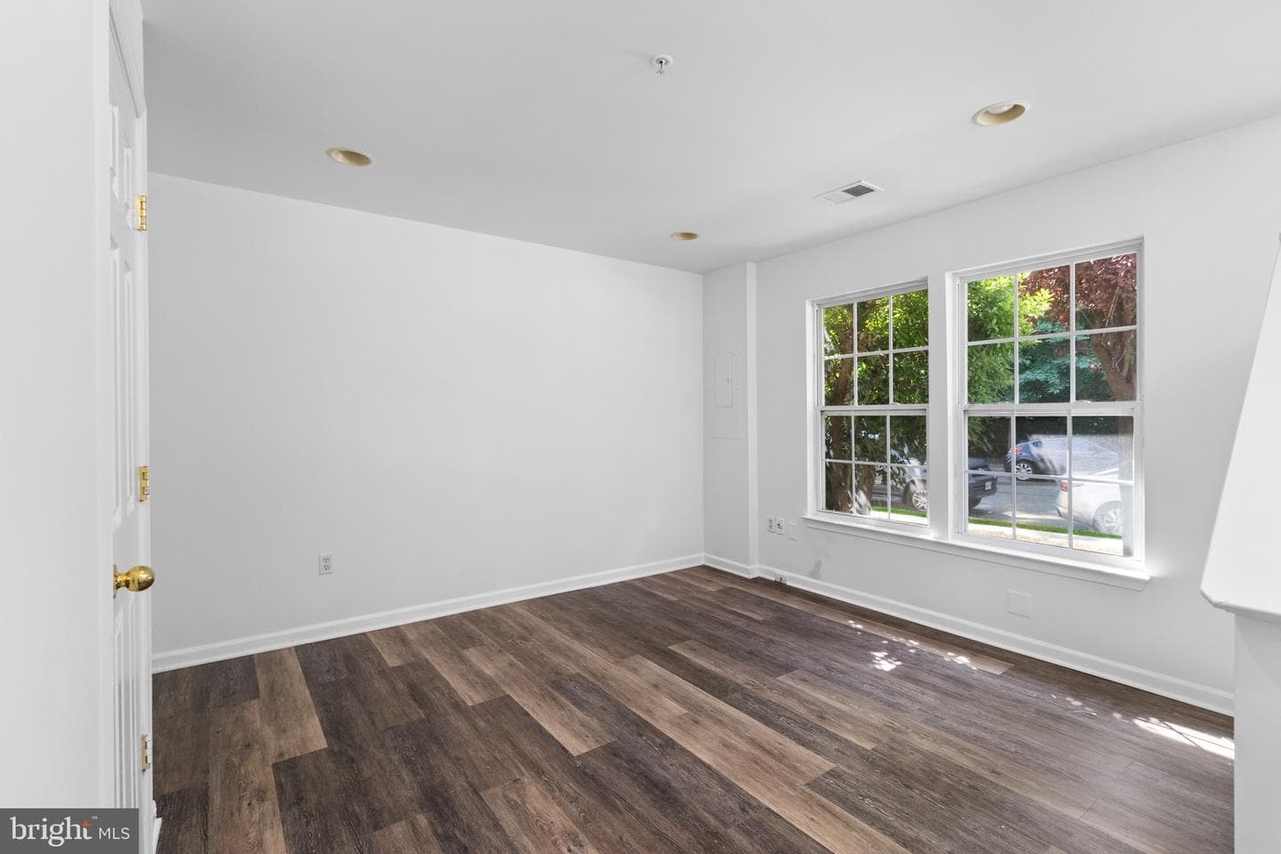 8048 Pennington Drive photo 23