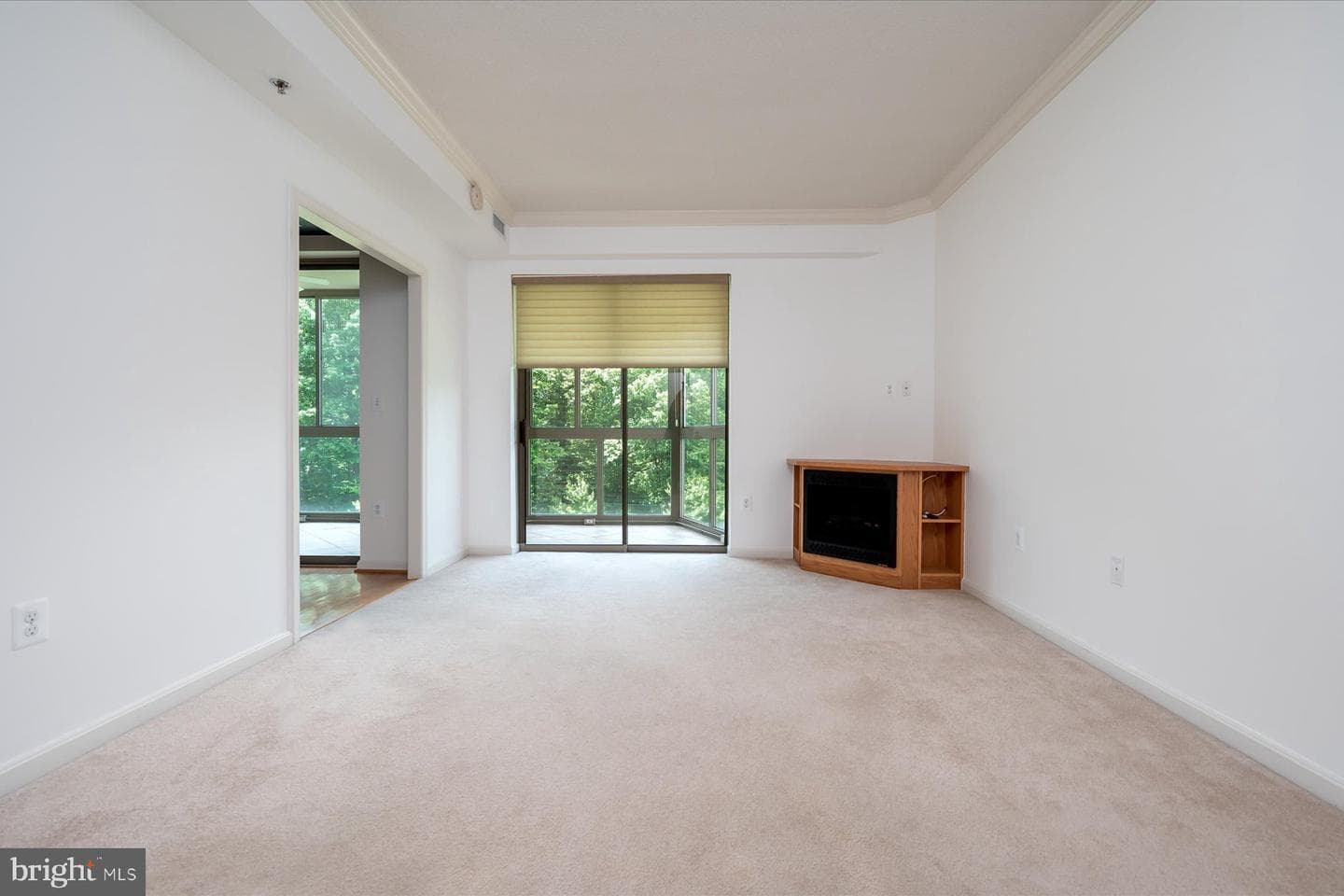 940 Astern Way #302 photo 14