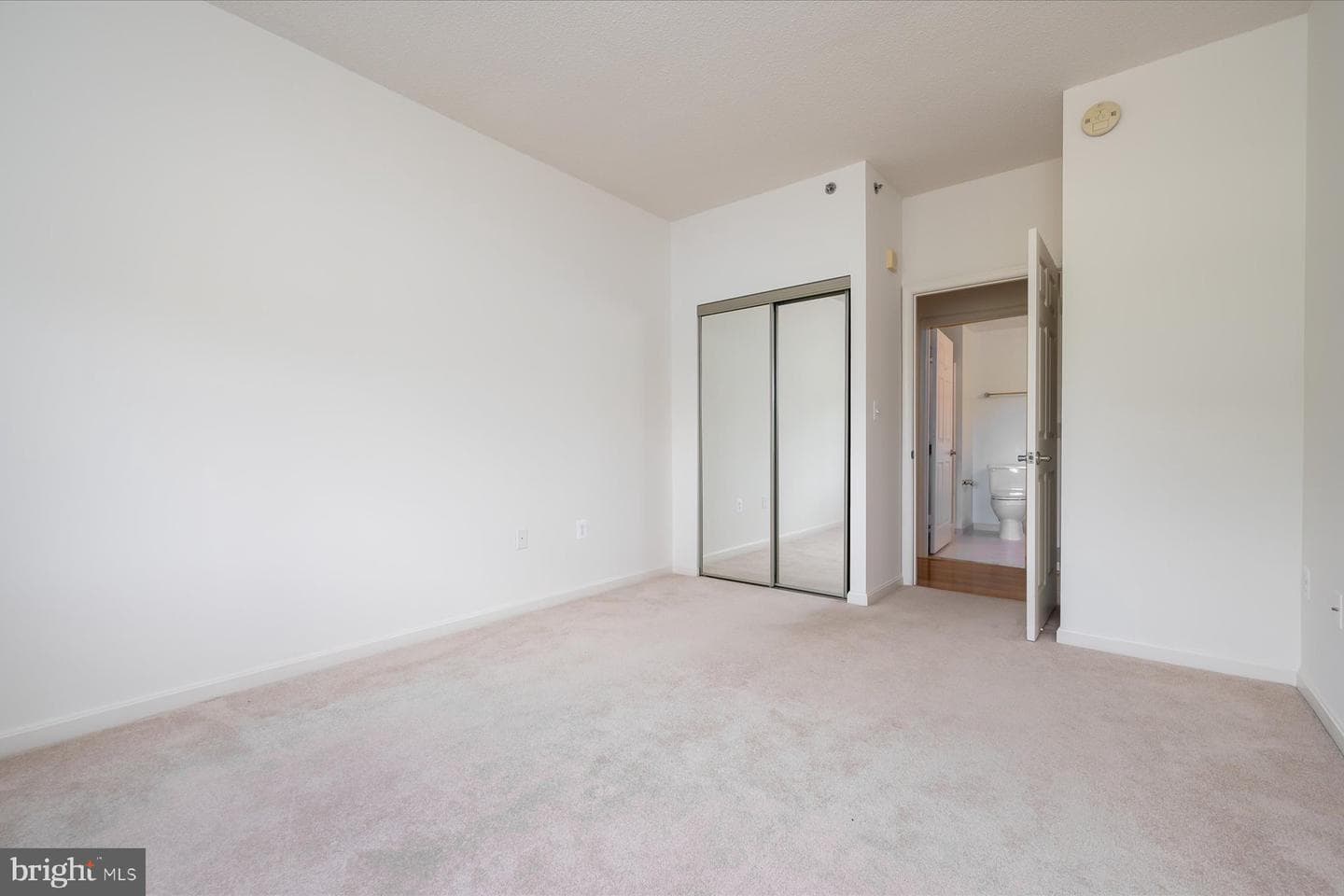 940 Astern Way #302 photo 25