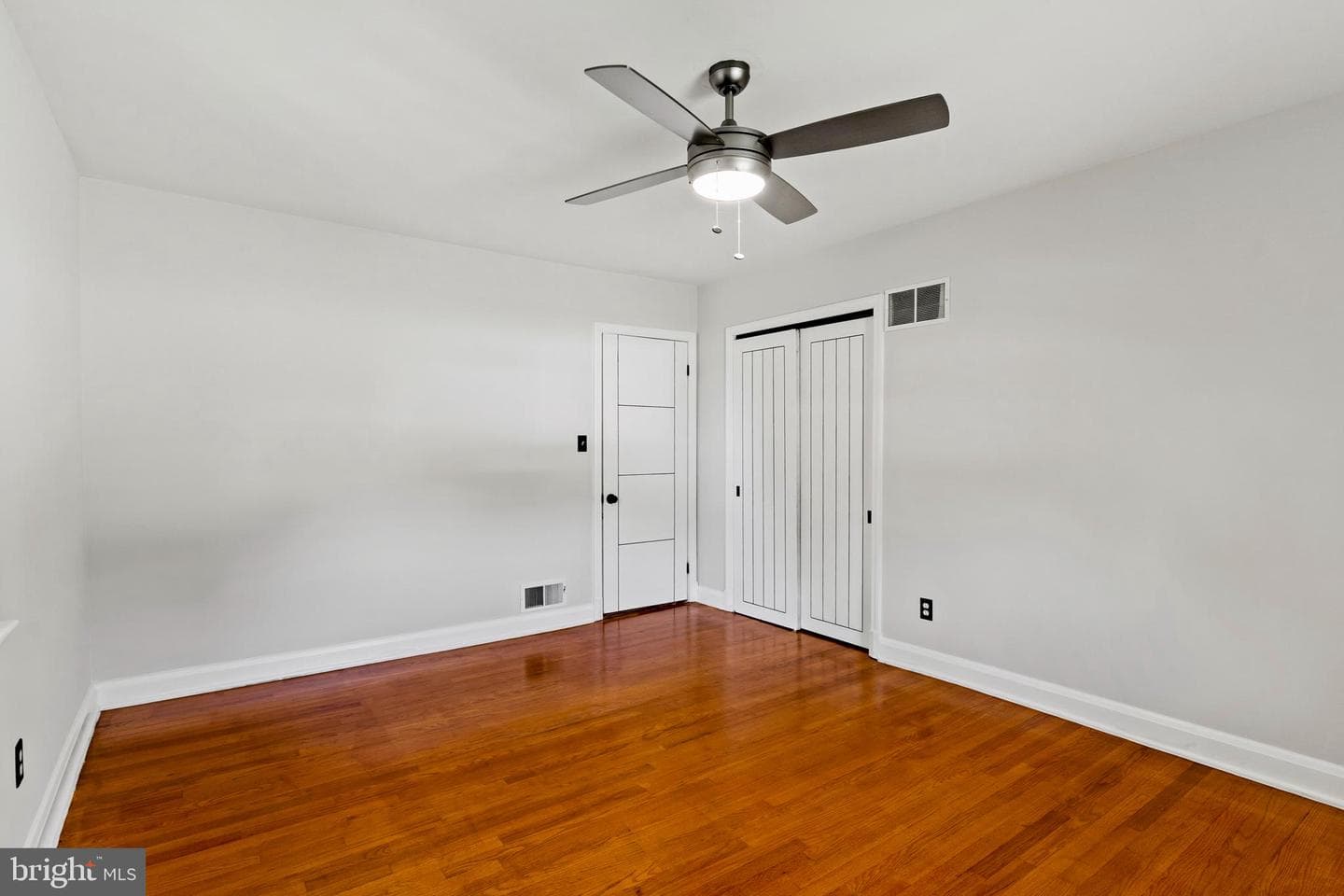 107 Phelps Avenue photo 14