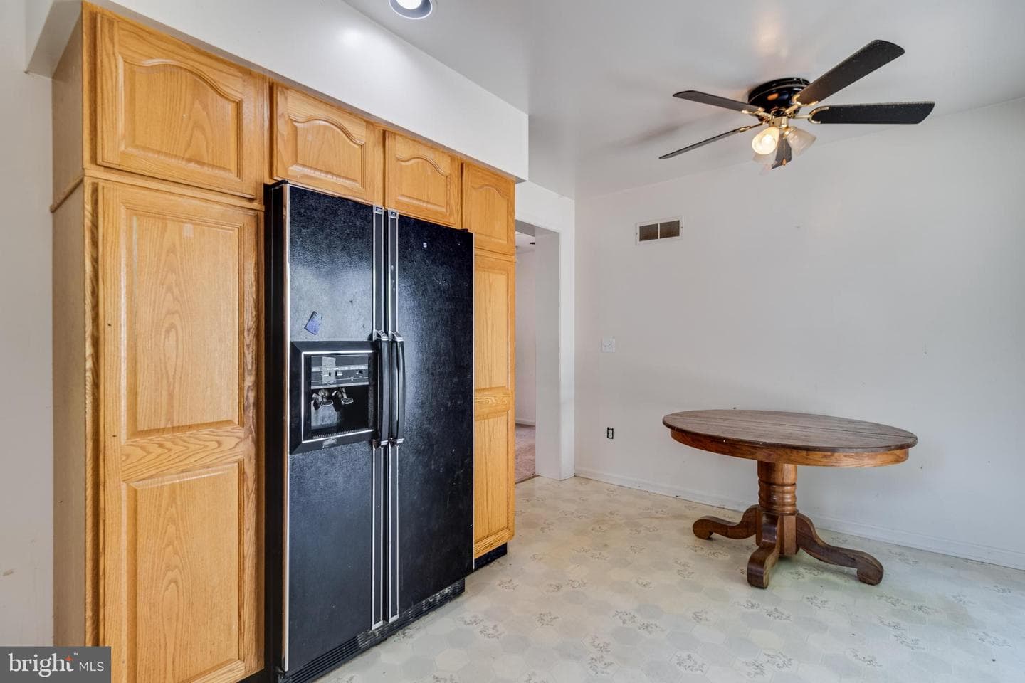8453 Woodland Road photo 11