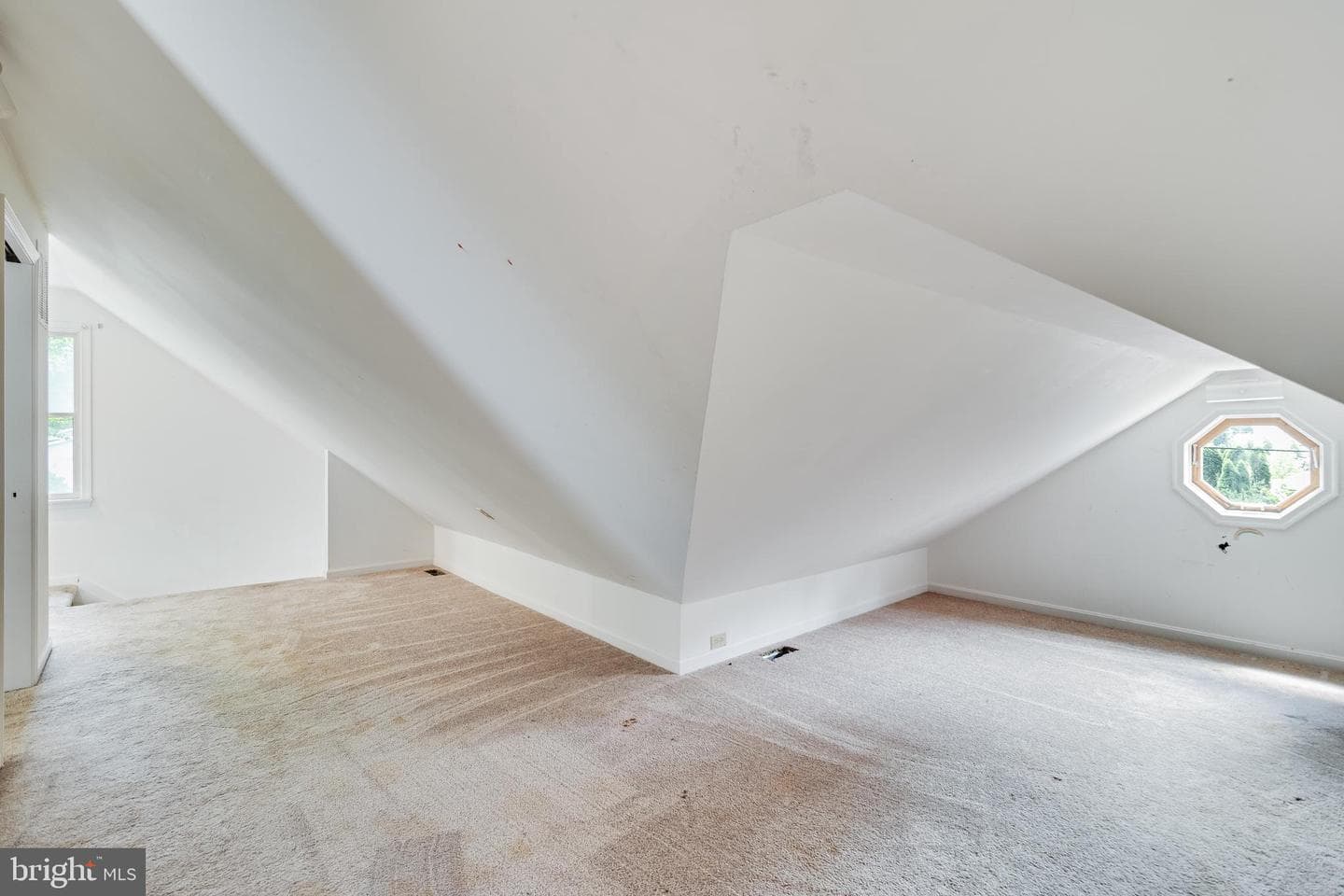 8453 Woodland Road photo 23