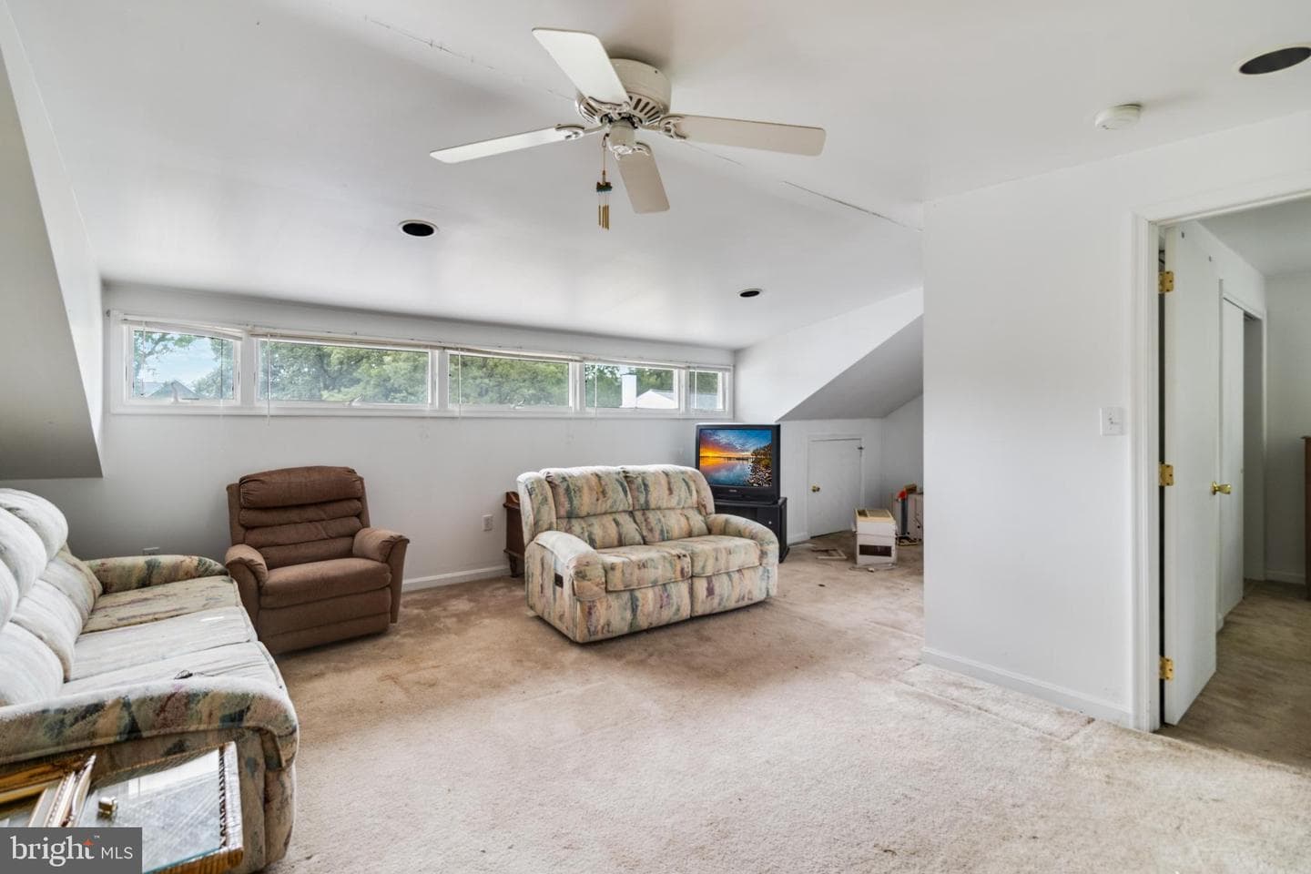 8453 Woodland Road photo 24