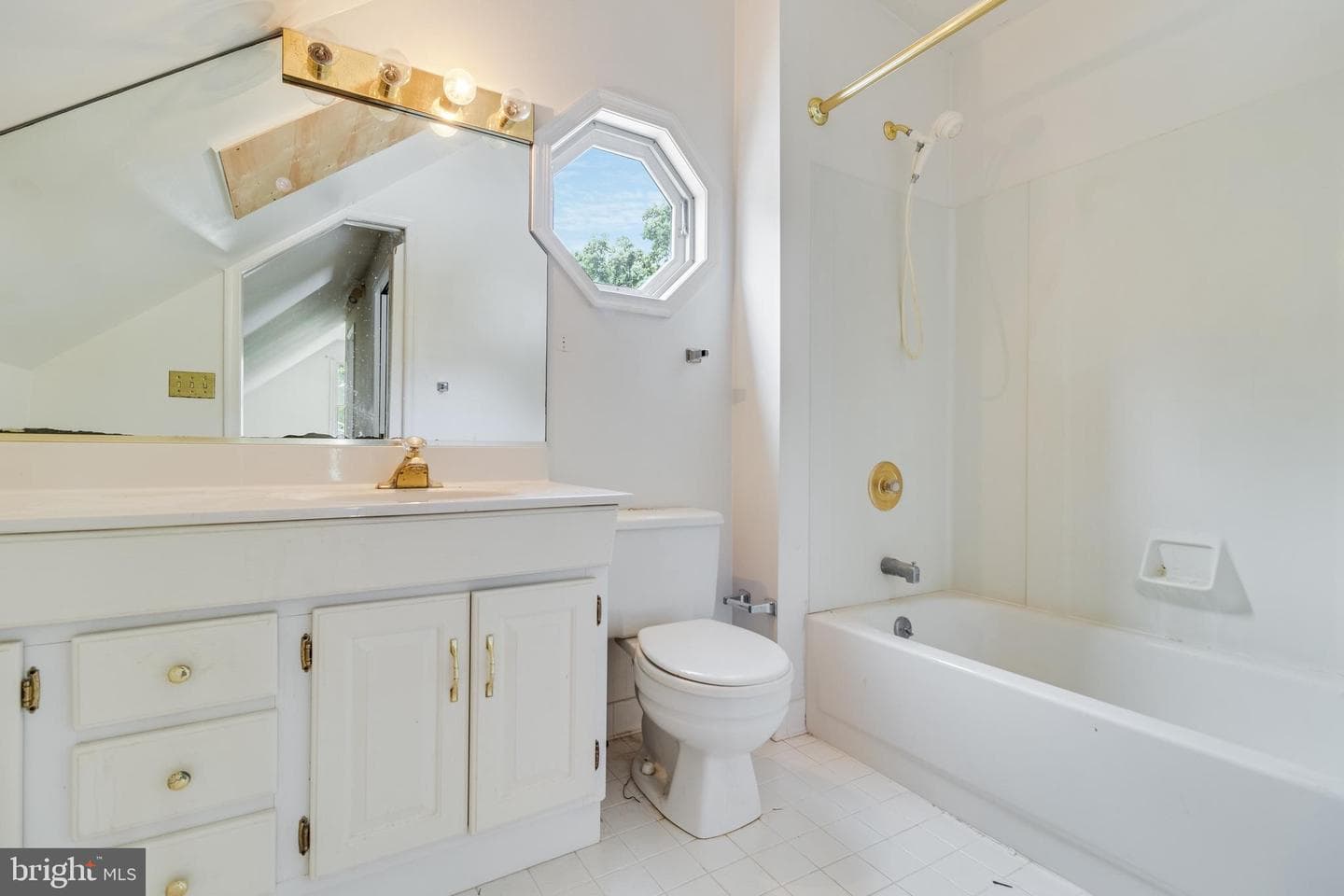 8453 Woodland Road photo 25