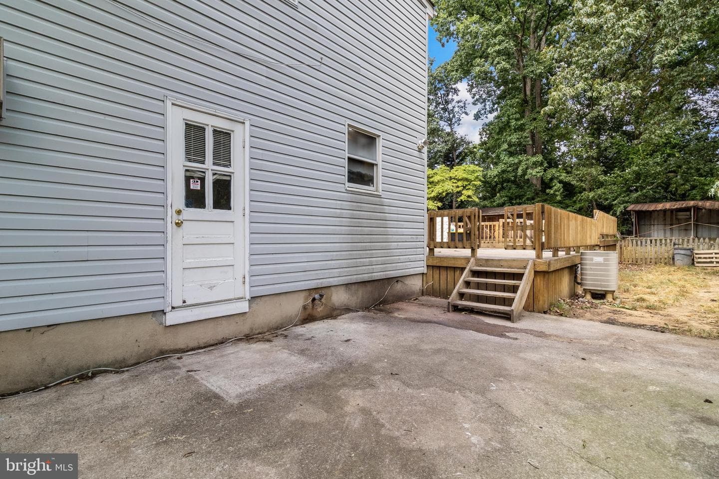 8453 Woodland Road photo 36