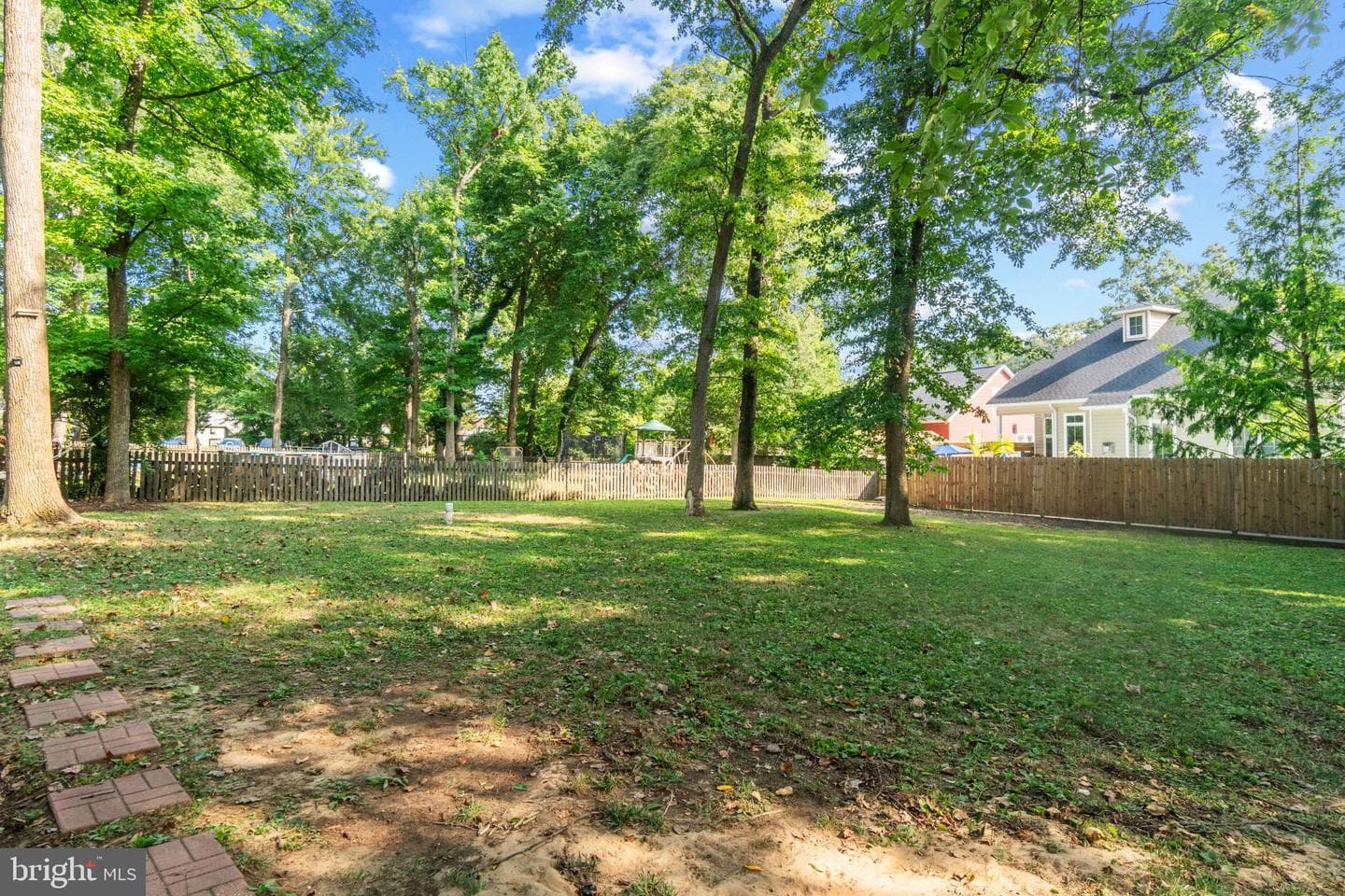 1432 Oak Bluff Road photo 44