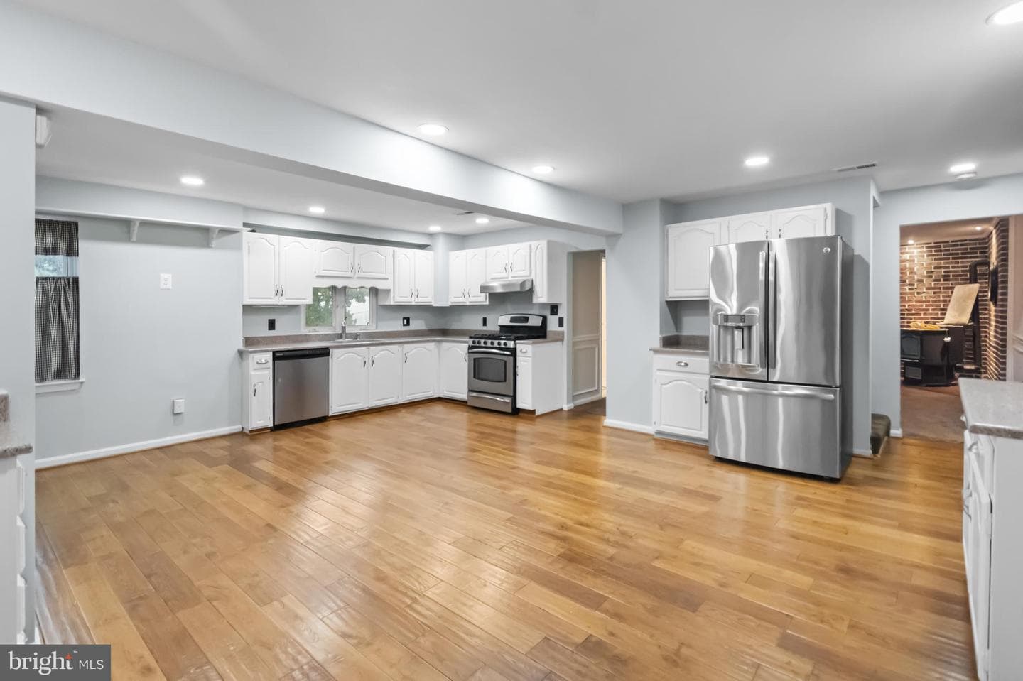 125 Harwood Street photo 15