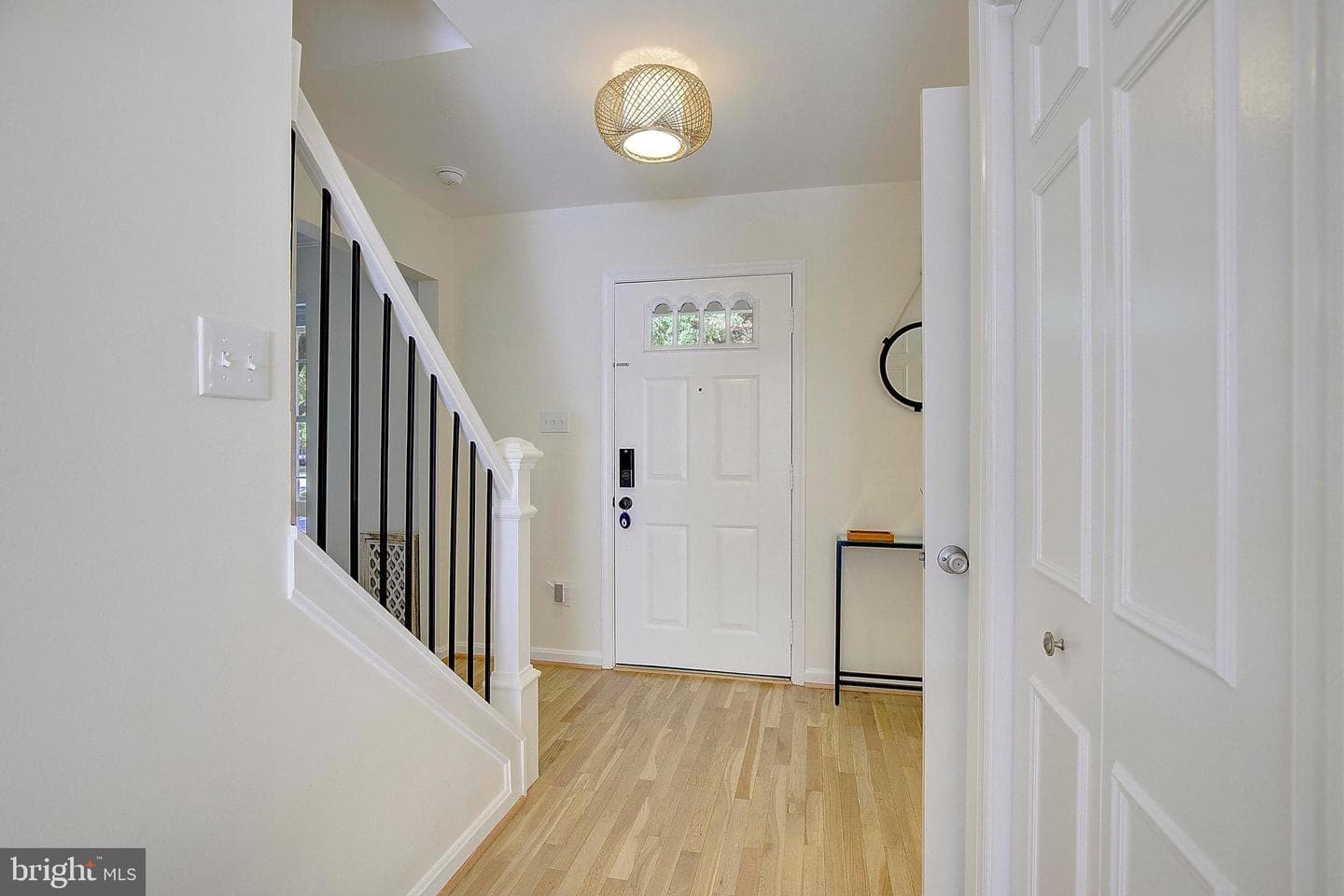 3243 Blackwalnut Drive photo 7