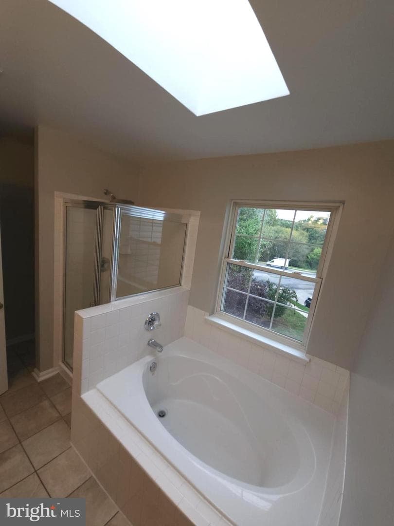 7903 Canter Court photo 28
