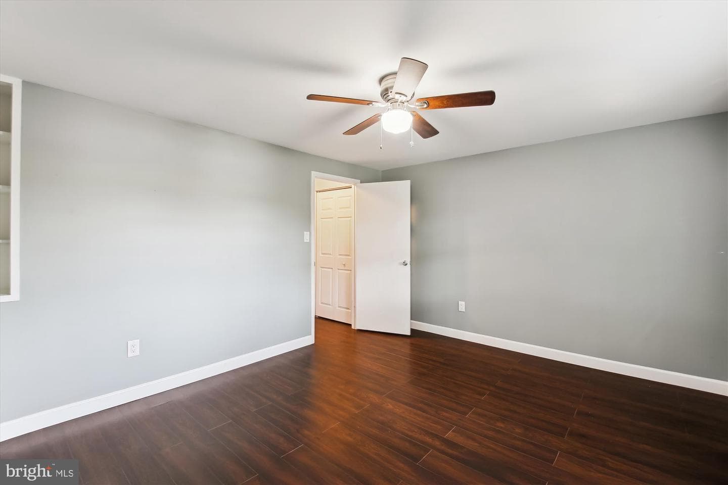 1742 Foxdale Court #135 photo 24