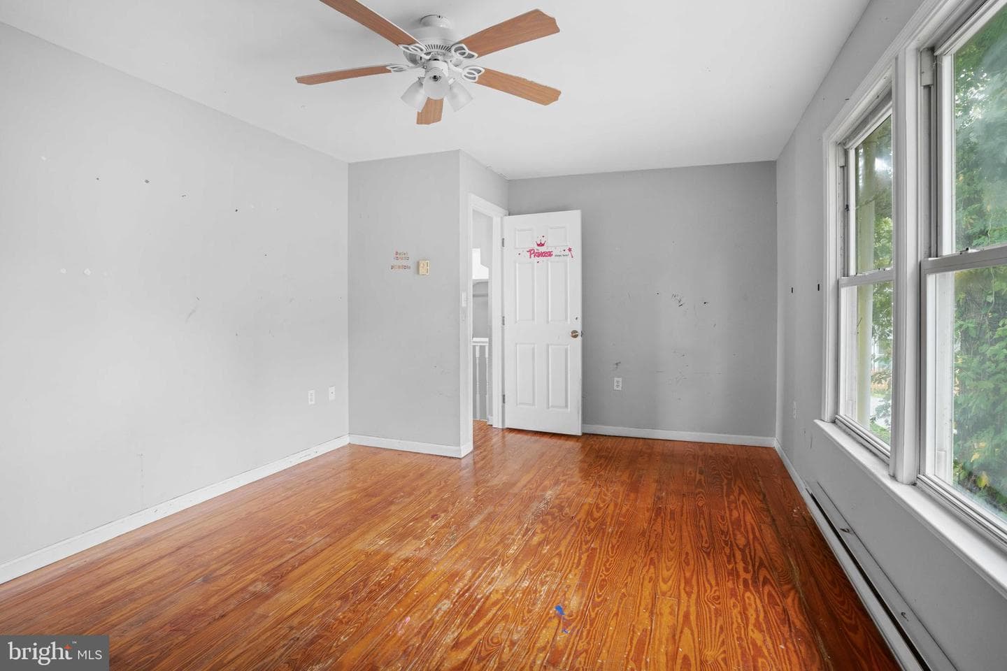 1196 Maple Avenue photo 22