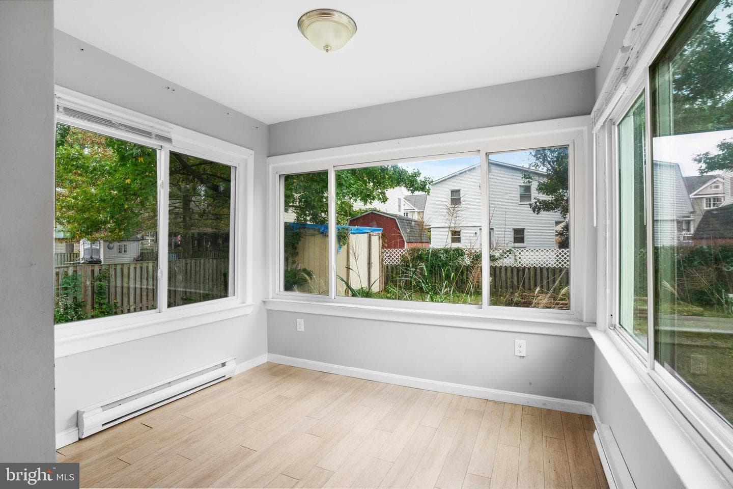 1196 Maple Avenue photo 8