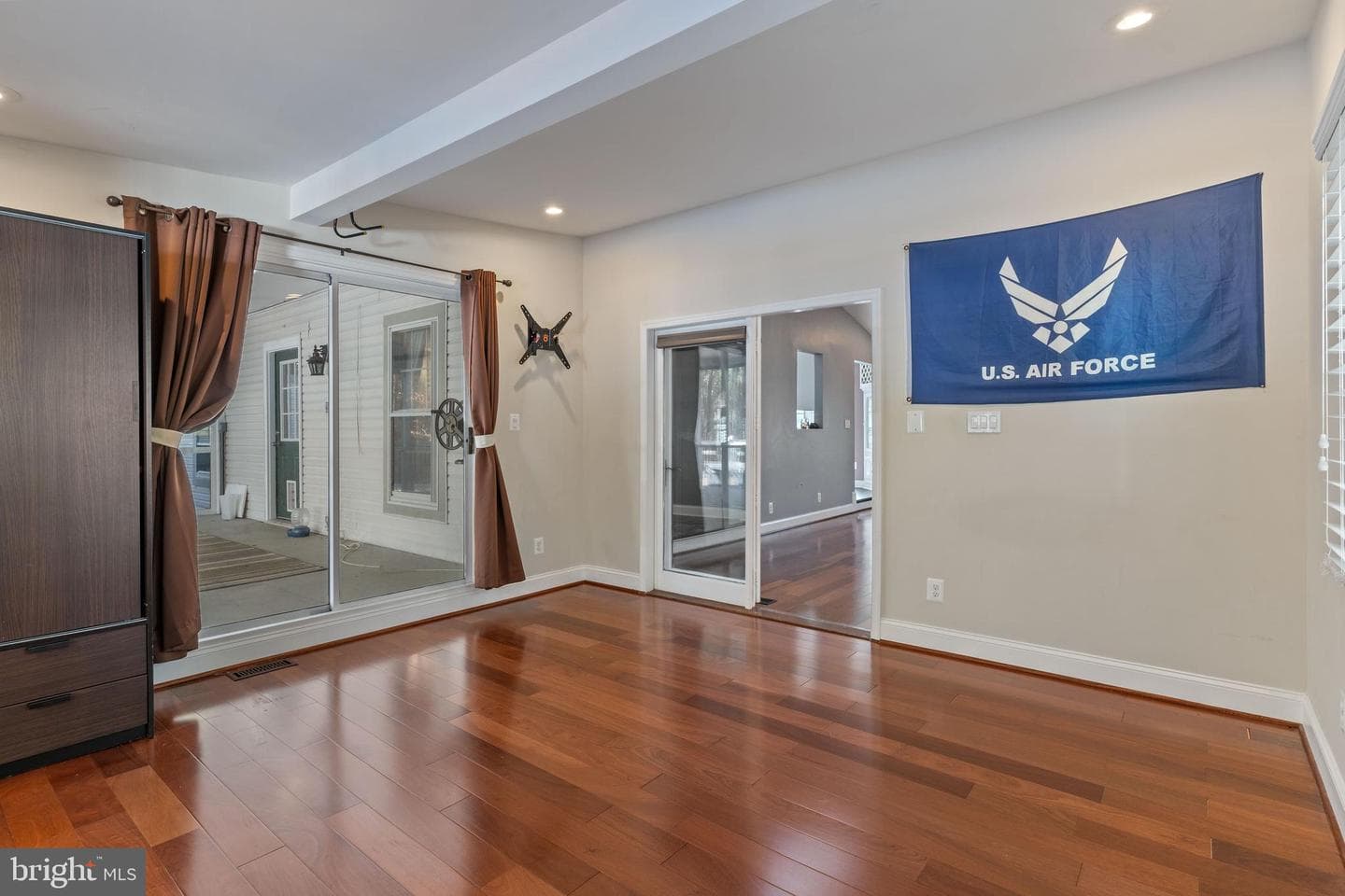 920 Judge Court E photo 21