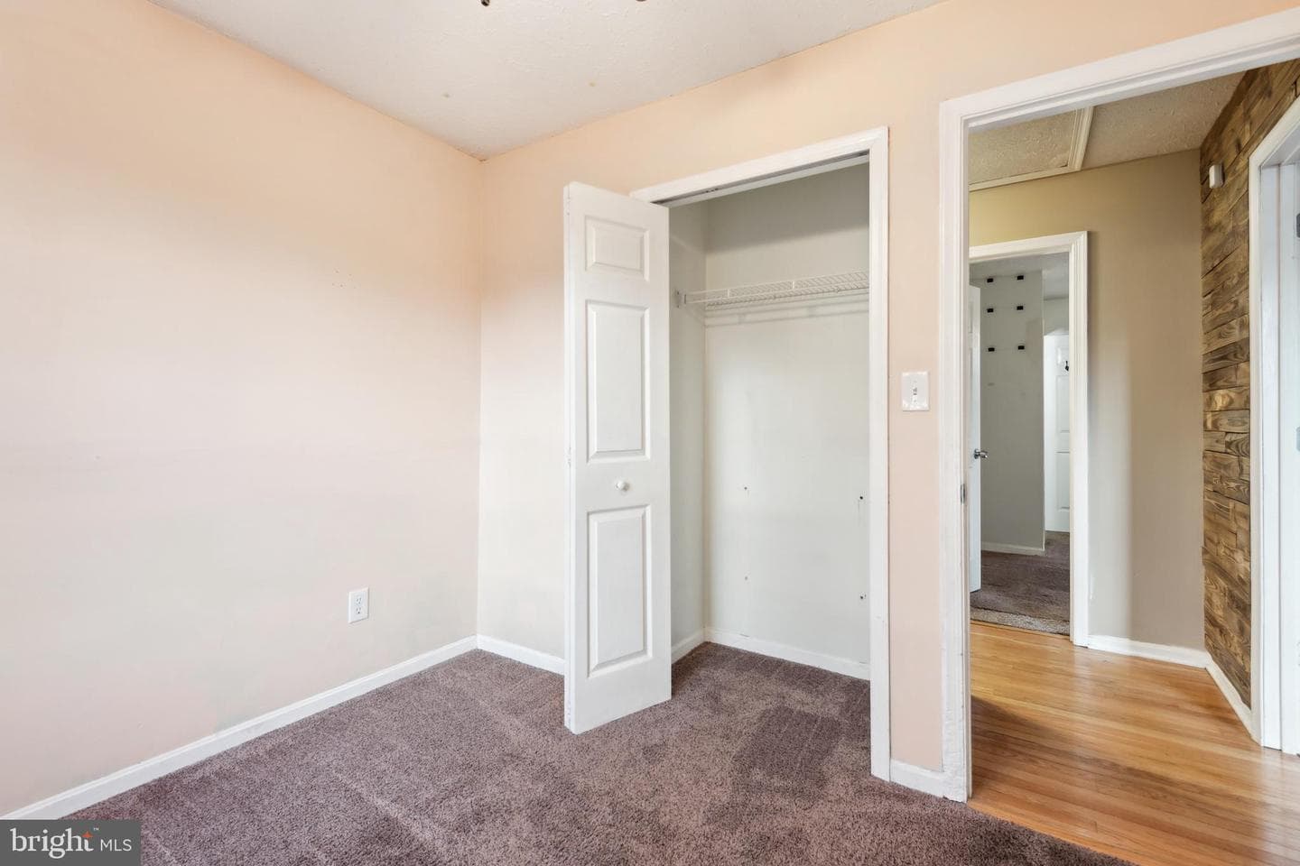 104 Henson Road photo 23