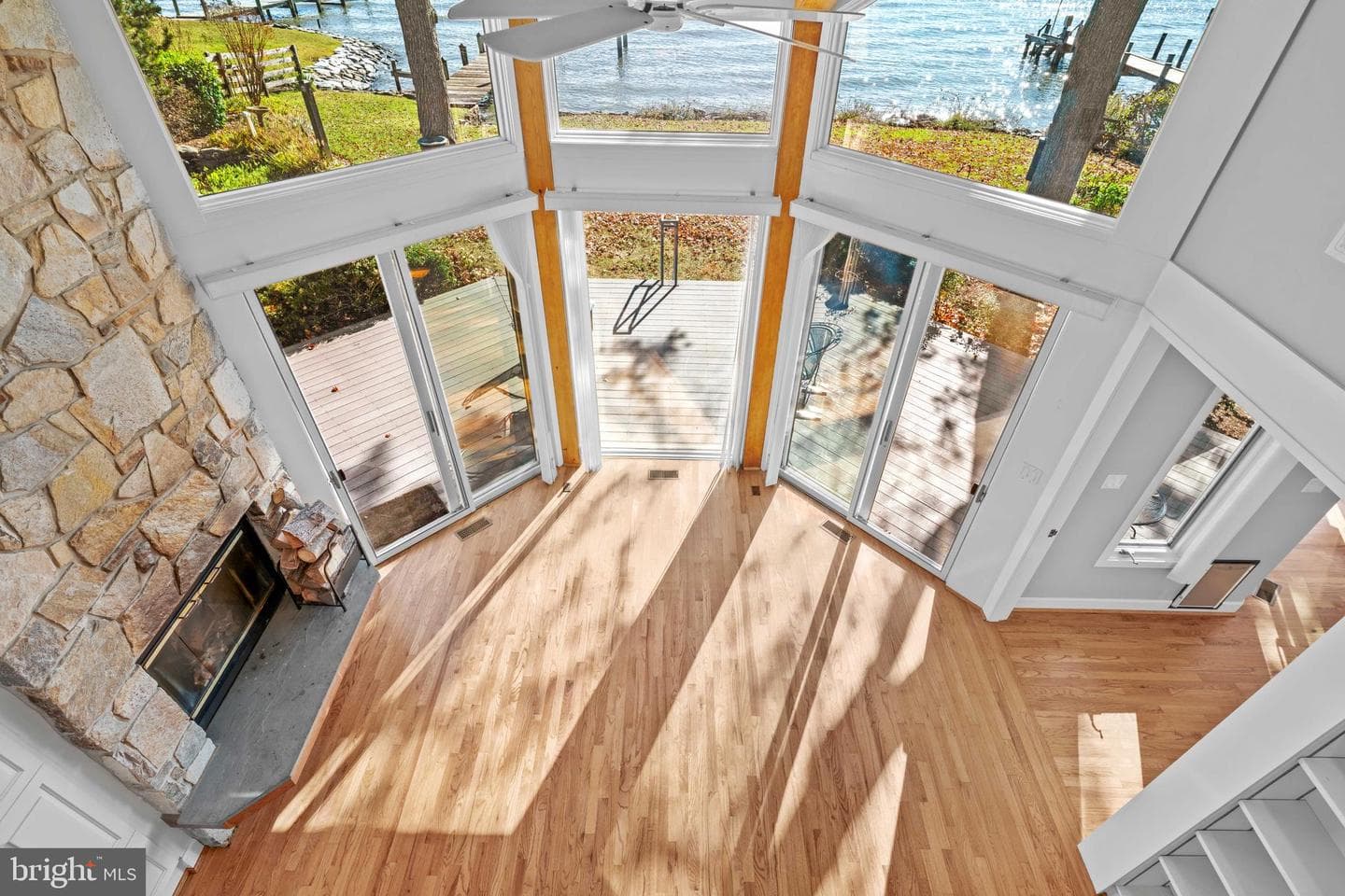 975 Bay Drive photo 18