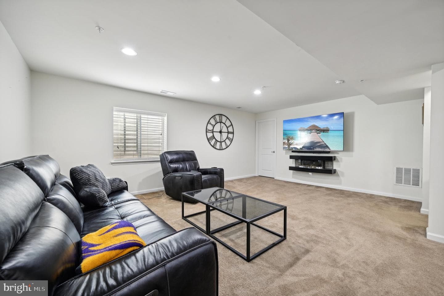 7729 Hartwell Road photo 35