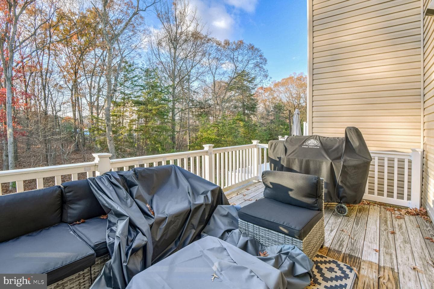 7638 Timbercross Lane photo 6