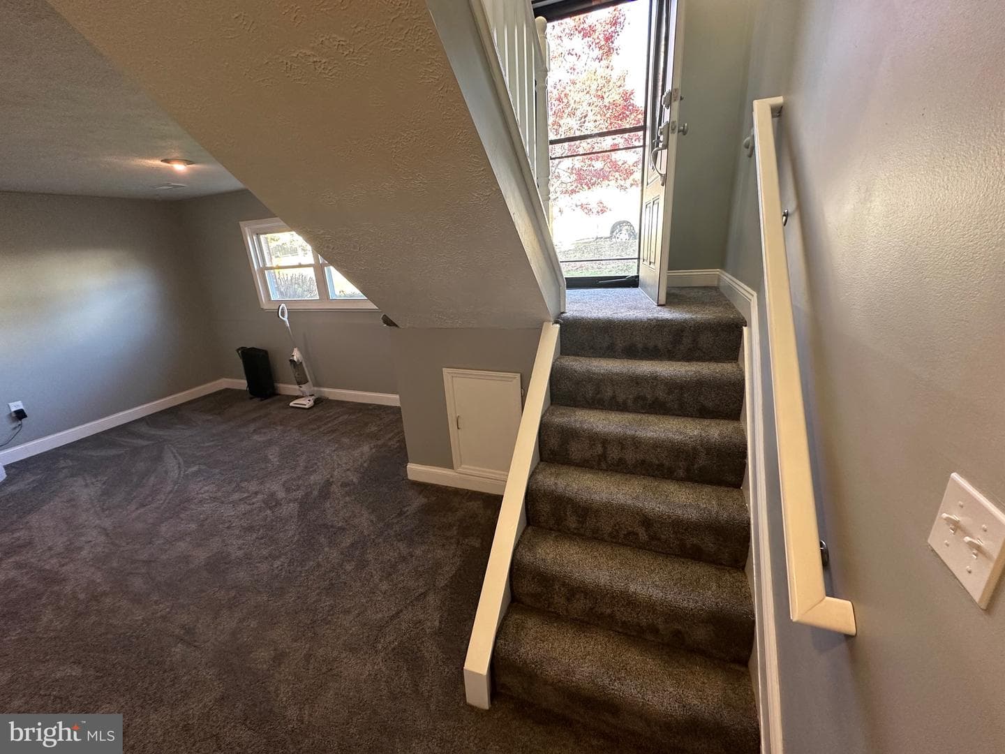 1121 Holmespun Drive photo 18