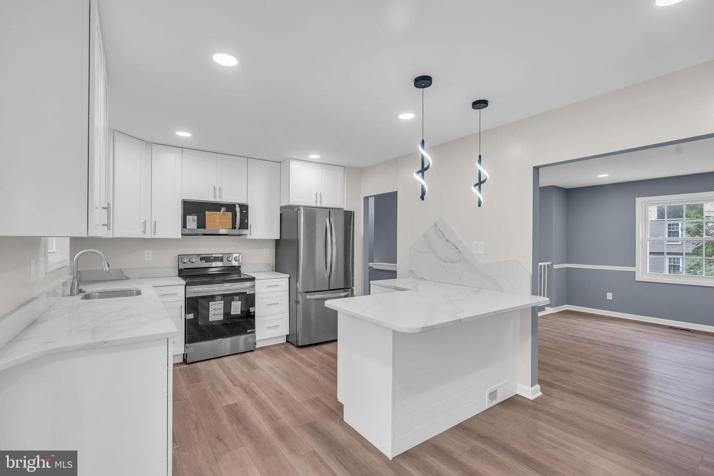 1409 Damsel Lane photo 12