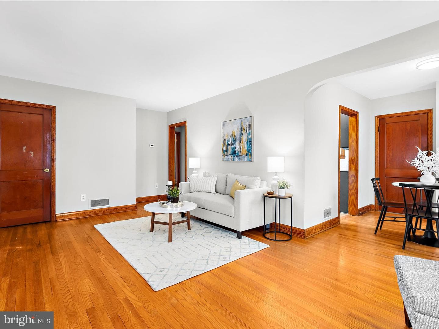 100 Sycamore Road photo 6