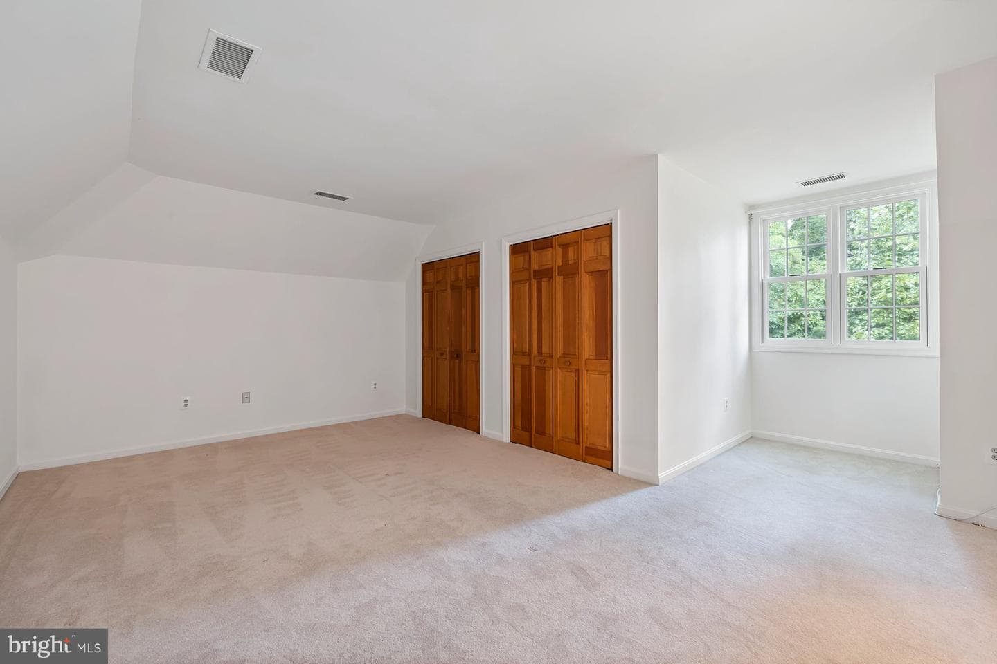 370 S River Landing Road #370 photo 29