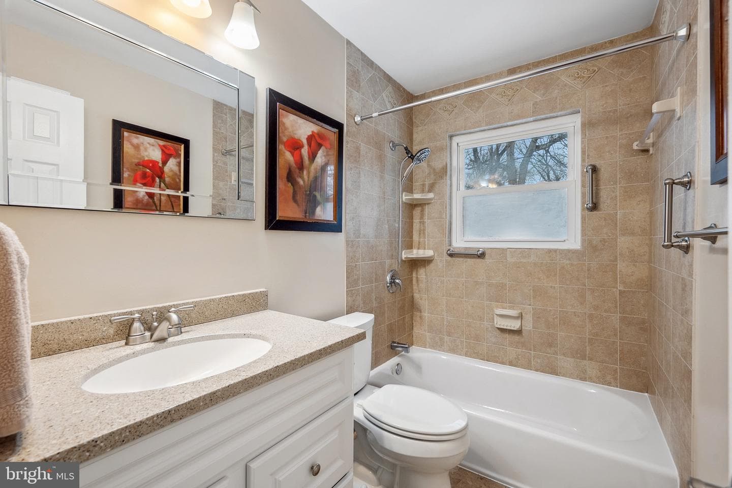 858 Stevenson Road photo 26