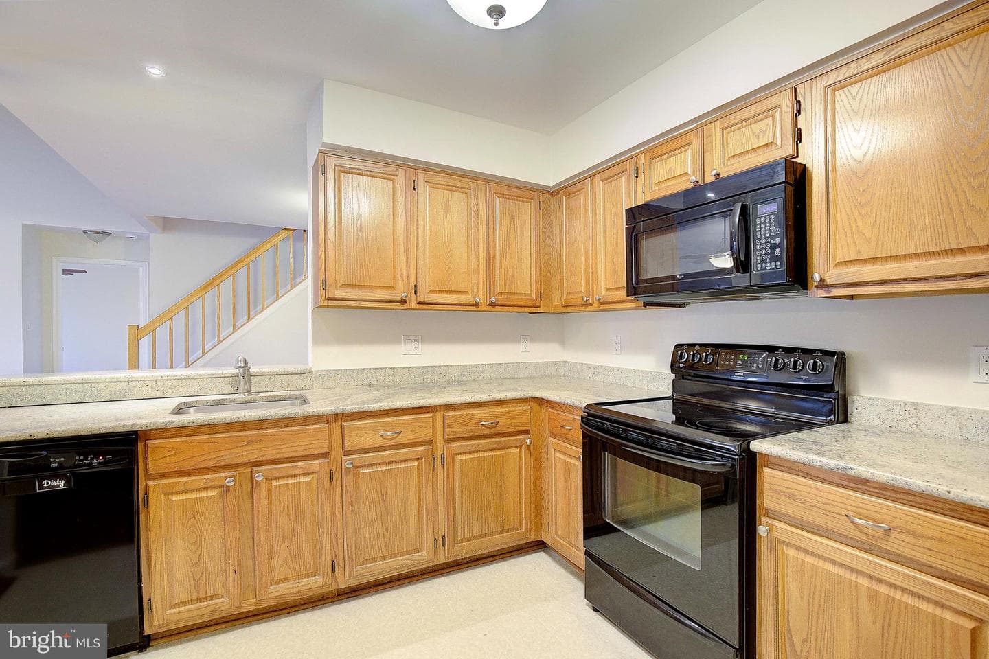 603 Admiral Drive #304 photo 6