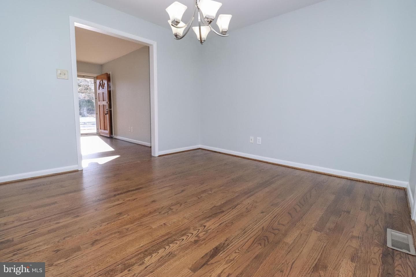 38 Redwood Road photo 13