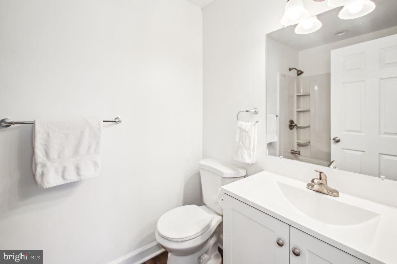 7903 Covington Avenue photo 25