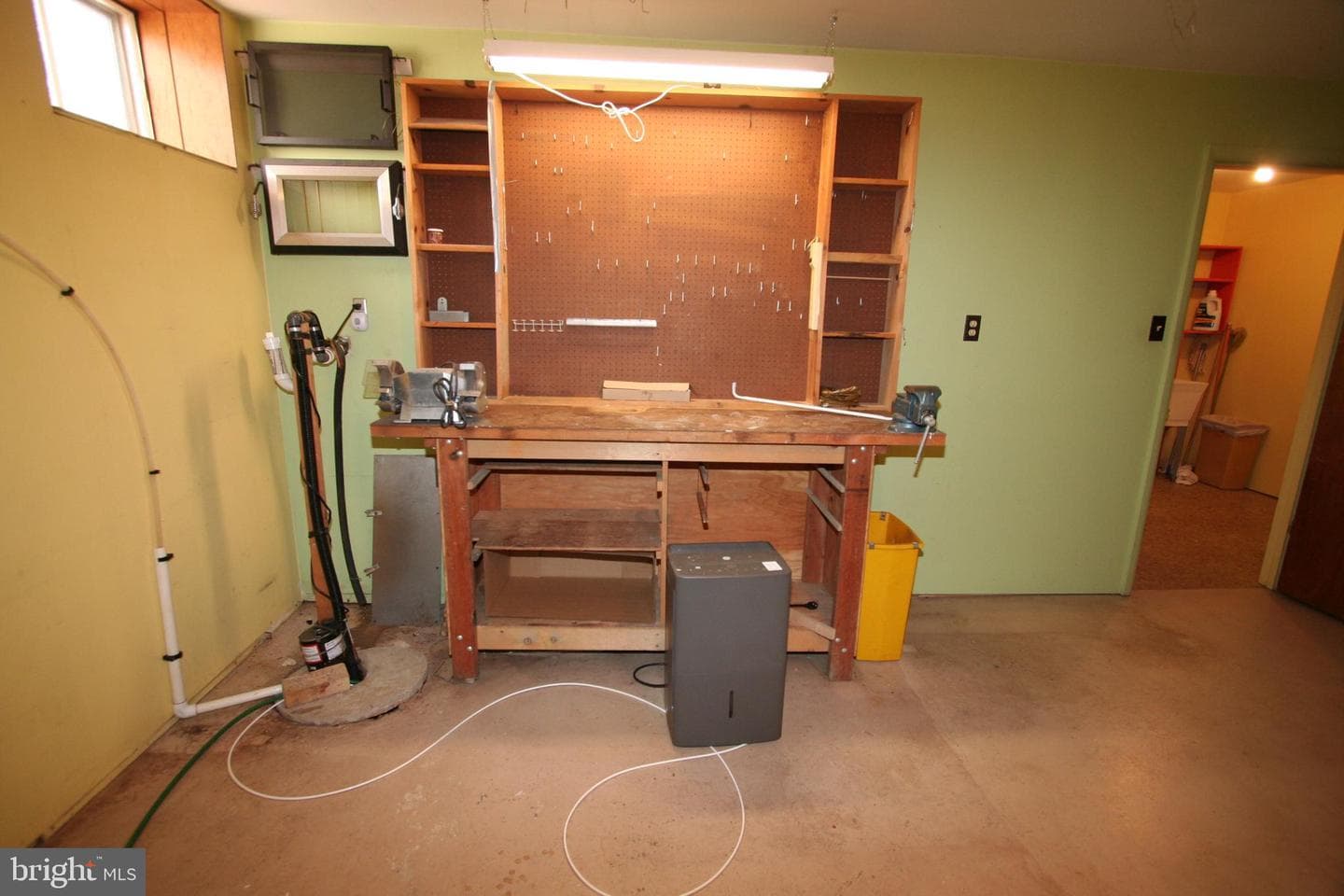1605 George Avenue photo 35