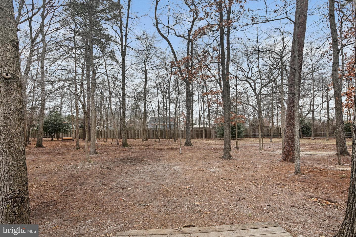 8337 Daydream Crescent photo 40