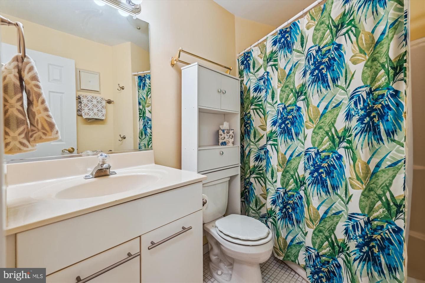 7028 Channel Village Court #101 photo 30