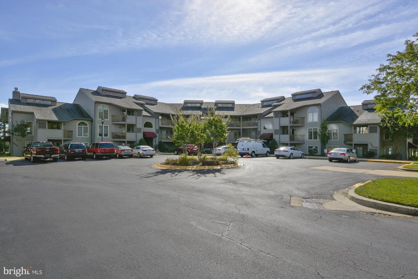 7028 Channel Village Court #101 photo 32