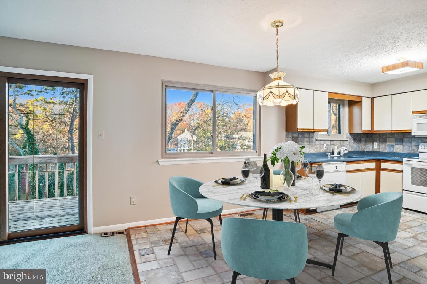 276 Capote Court W photo 18