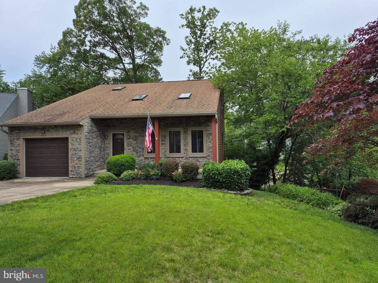 276 Capote Court W photo 2