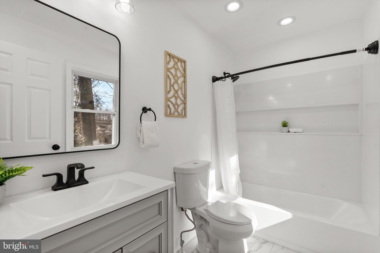 2848 Carrollton Road photo 38