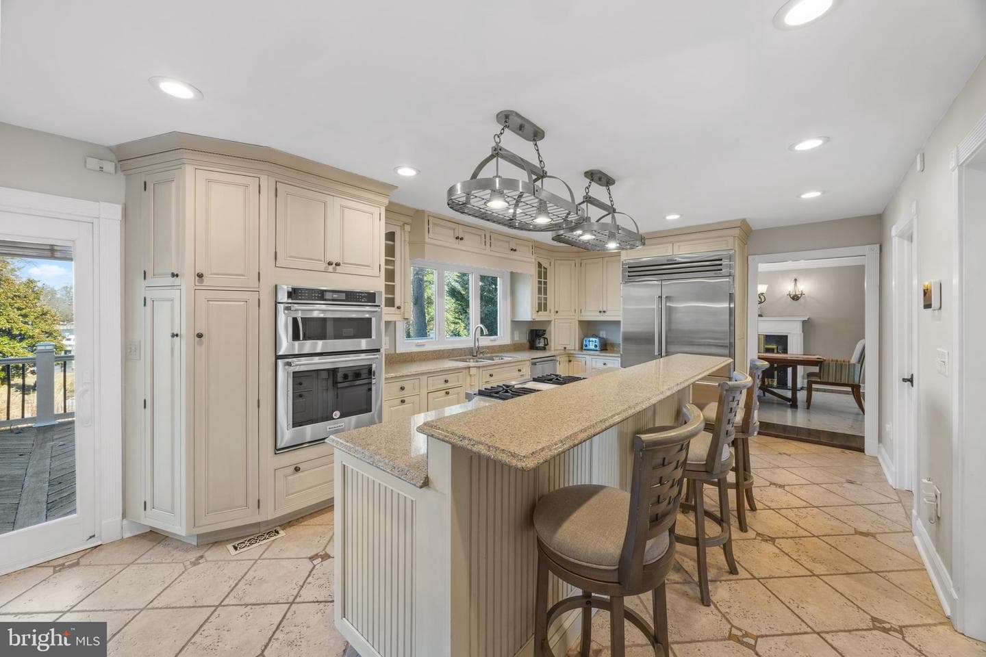 415 Edgewater Road photo 8