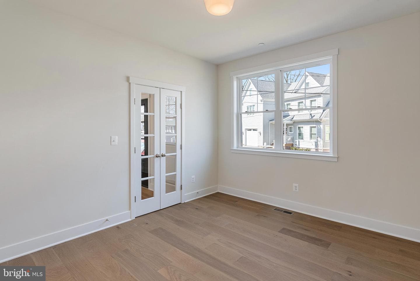 405 Alameda Parkway photo 28