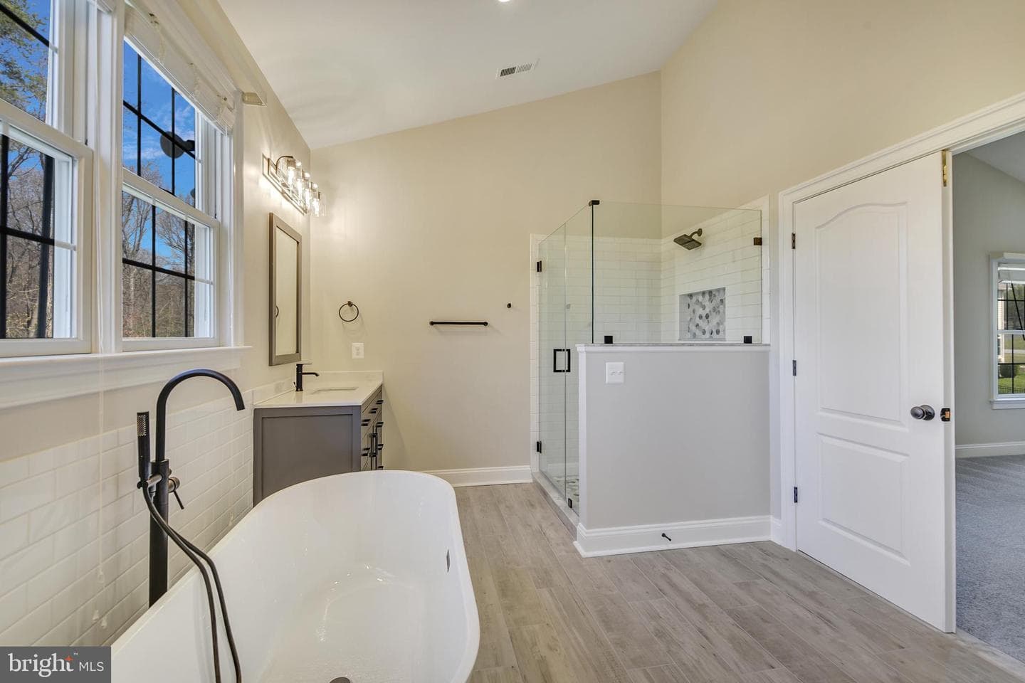8938 Sahalee Court photo 32
