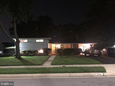 516 White Oak Drive photo 3