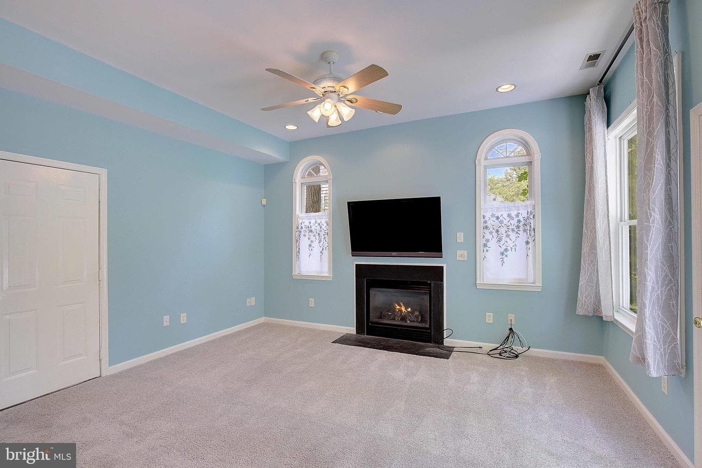 3592 Loch Haven Drive photo 25