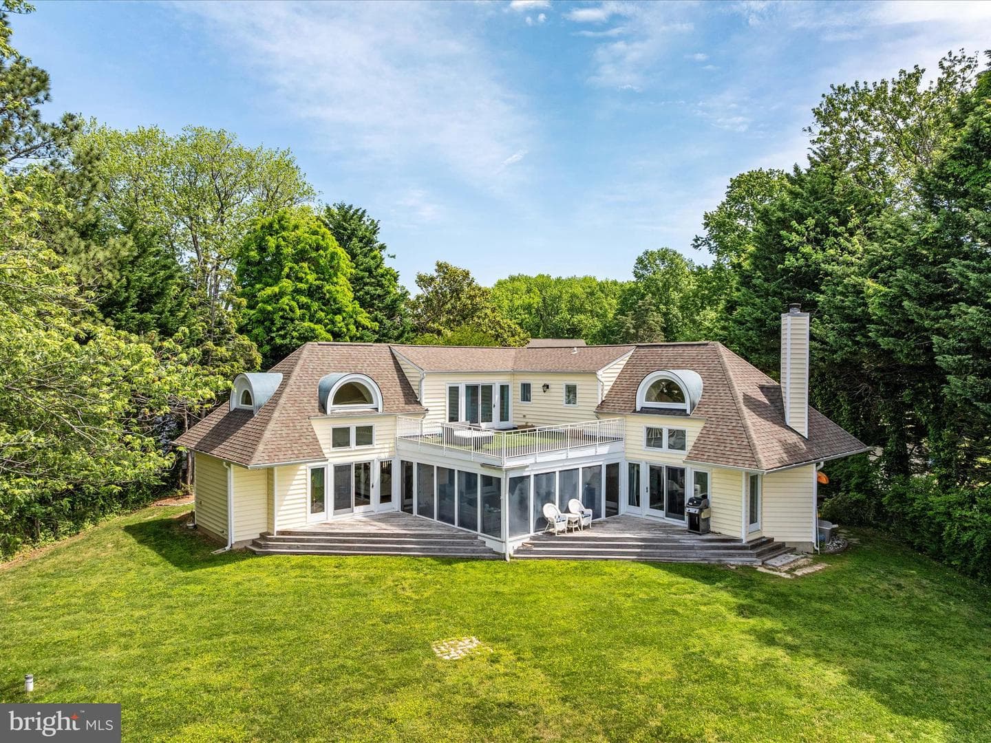 1601 Cliff Drive photo 12
