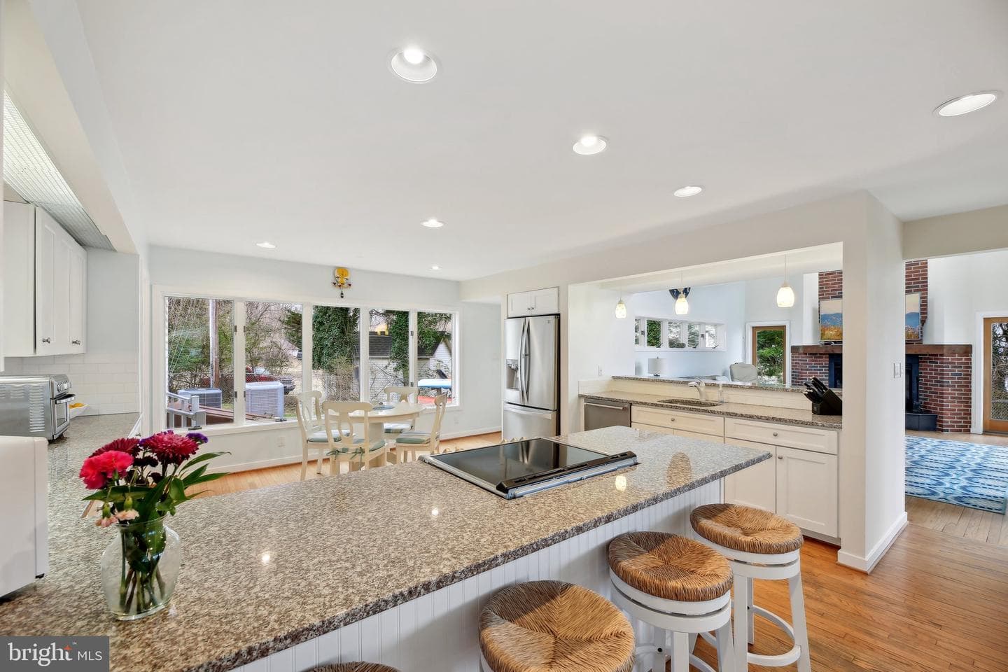 1601 Cliff Drive photo 18