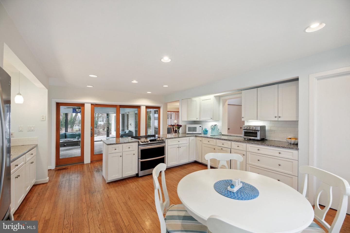 1601 Cliff Drive photo 21
