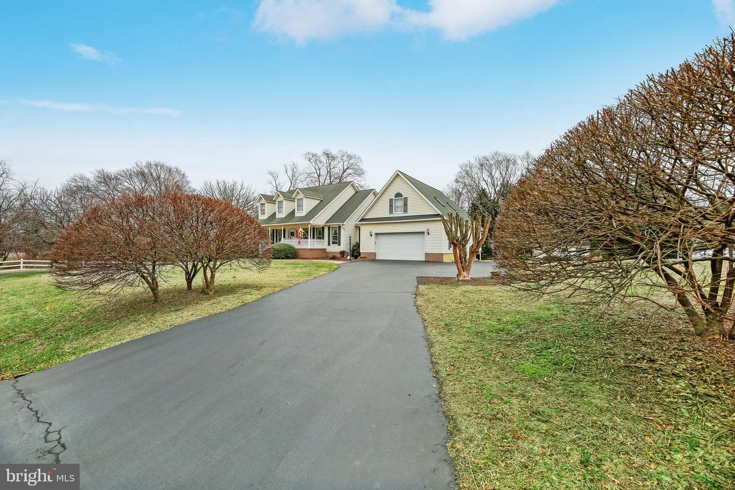 7637 Jeannine Avenue photo 10