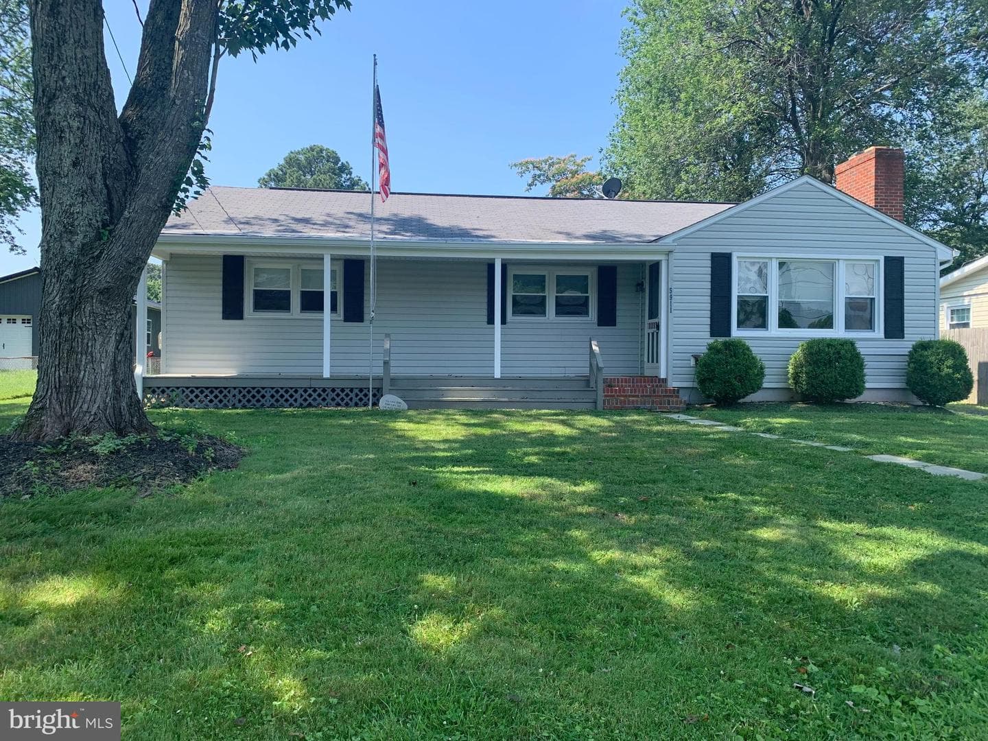5911 Rockhold Drive photo 1