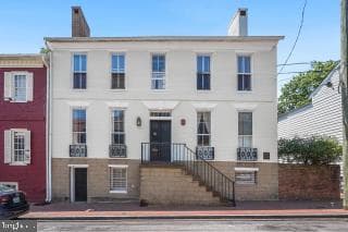 41 Cornhill Street photo 1