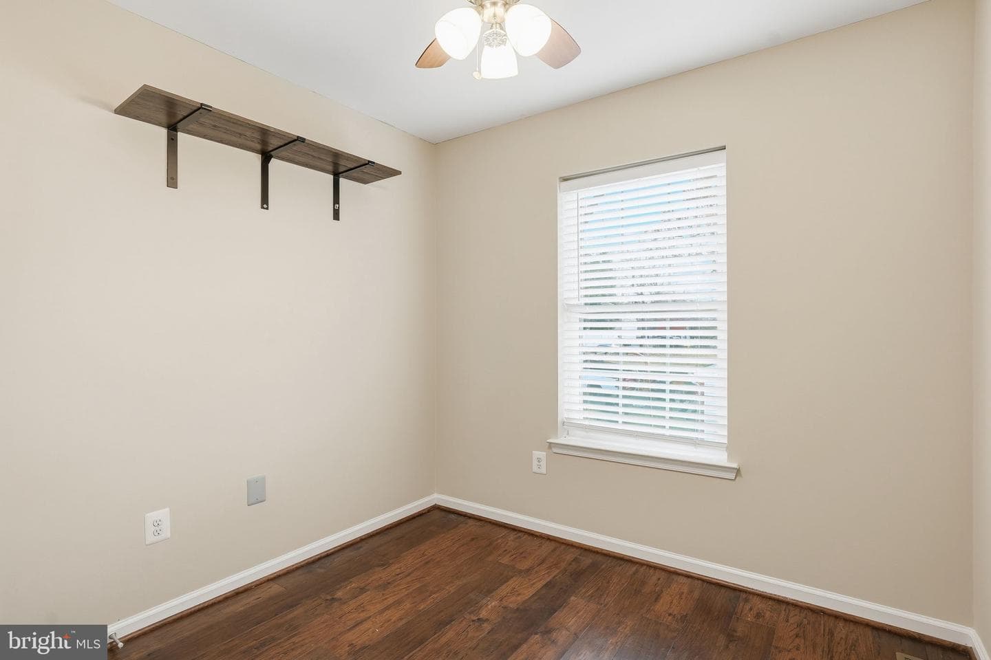 809 Bunch Avenue photo 15